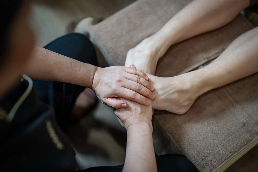Soul Revival – Foot Massage (นวดเท้า) SARIN THAI MASSAGE AND SPA